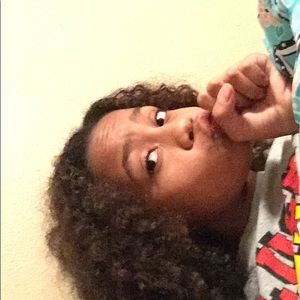 Meet your Posher, Ariana